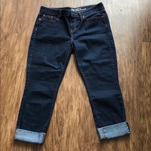 Dark gap cropped jeans
